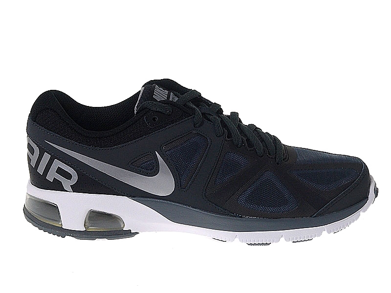 do air max run small