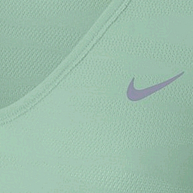 Футболка жіноча Nike Dri-Fit Knit Texture V-Neck зелена - Фото №3