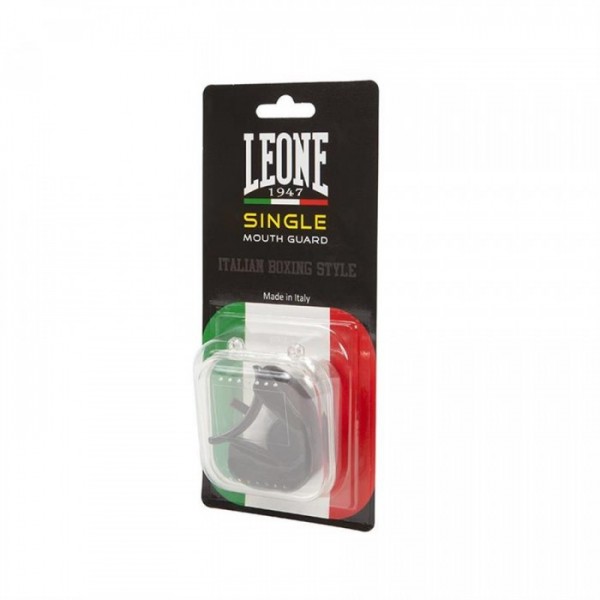 

Капа боксерская Leone Single Black