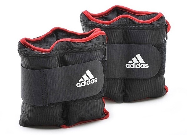 

Утяжелители для рук Adidas ADWT-12229 2 шт по 1 кг, Черный