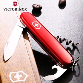 Нож швейцарский Victorinox Waiter 84 мм красный - Фото №2