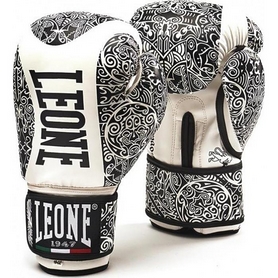 Перчатки боксерские Leone Maori черные