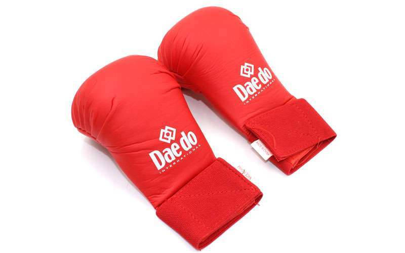 

Накладки (перчатки) для карате Daedo BO-5076-R красные, Красный