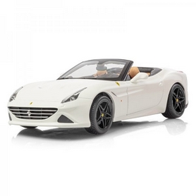 Машинка игрушечная Bburago Ferrari California (1:24) серый металлик