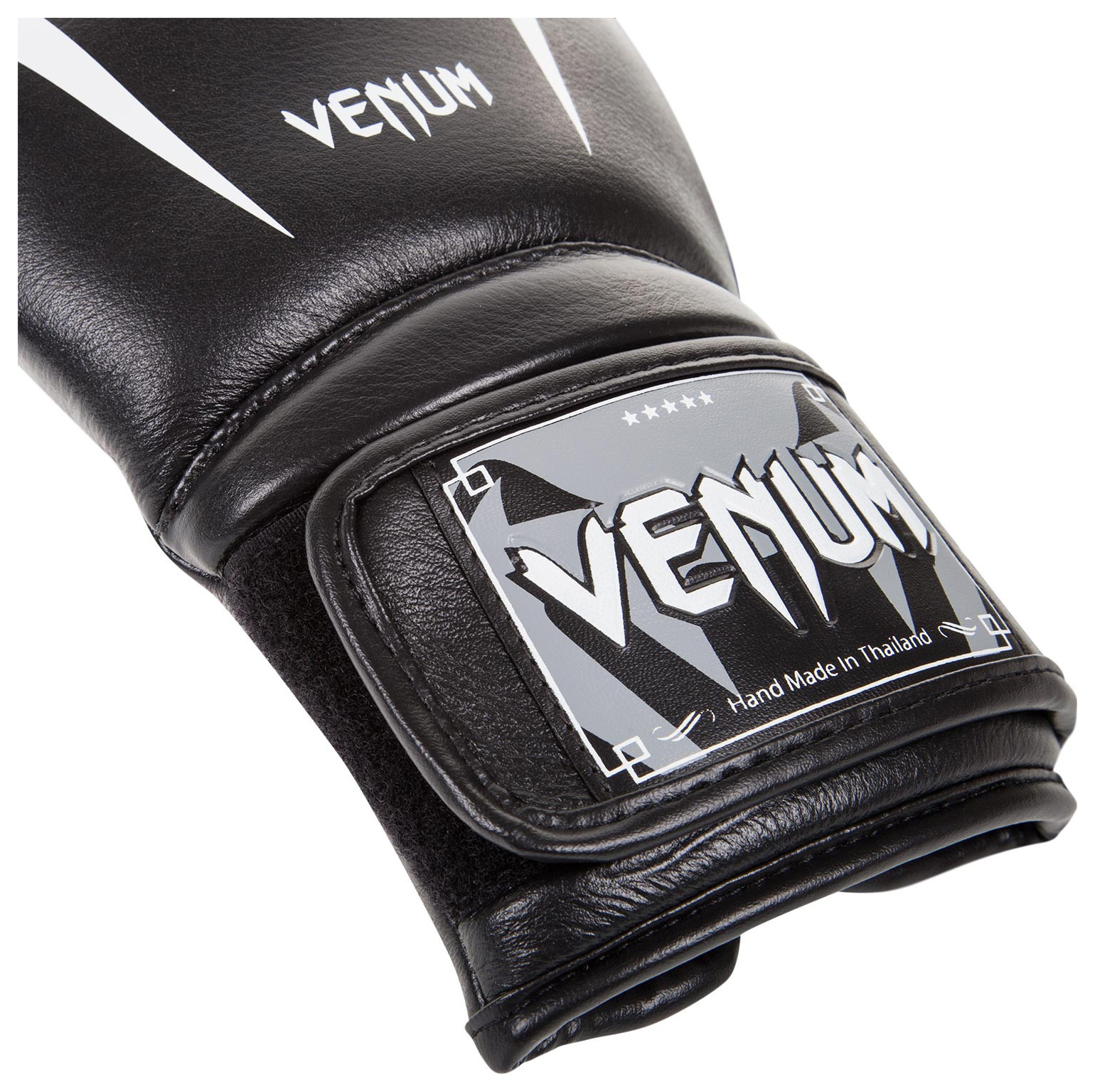 

Перчатки боксерские Venum Giant 3.0 Boxing Gloves, черно-белые, Черно-белый