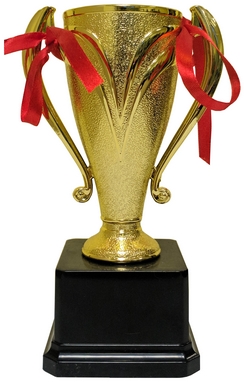 Кубок спортивный золотой (golden_cup3)