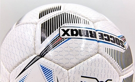 Мяч футбольный SoccerMax FIFA EN-10 - Фото №3