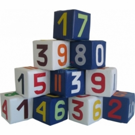 Набор кубиков Цифры разноцветные