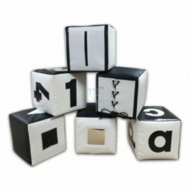 Набор кубиков черно-белый