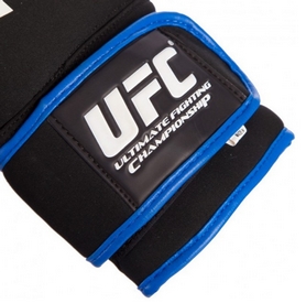 Перчатки боксерские PU на липучке UFC Ultimate Kombat синие - Фото №4