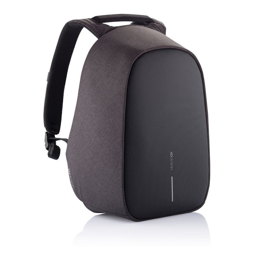 

Рюкзак антивор городской XD Design Bobby Hero Small черный, 11,5 л (P705.701)