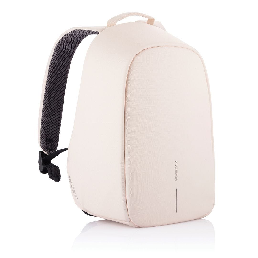 

Рюкзак антивор городской XD Design Bobby Hero Spring розовый, 11,5 л (P705.764)
