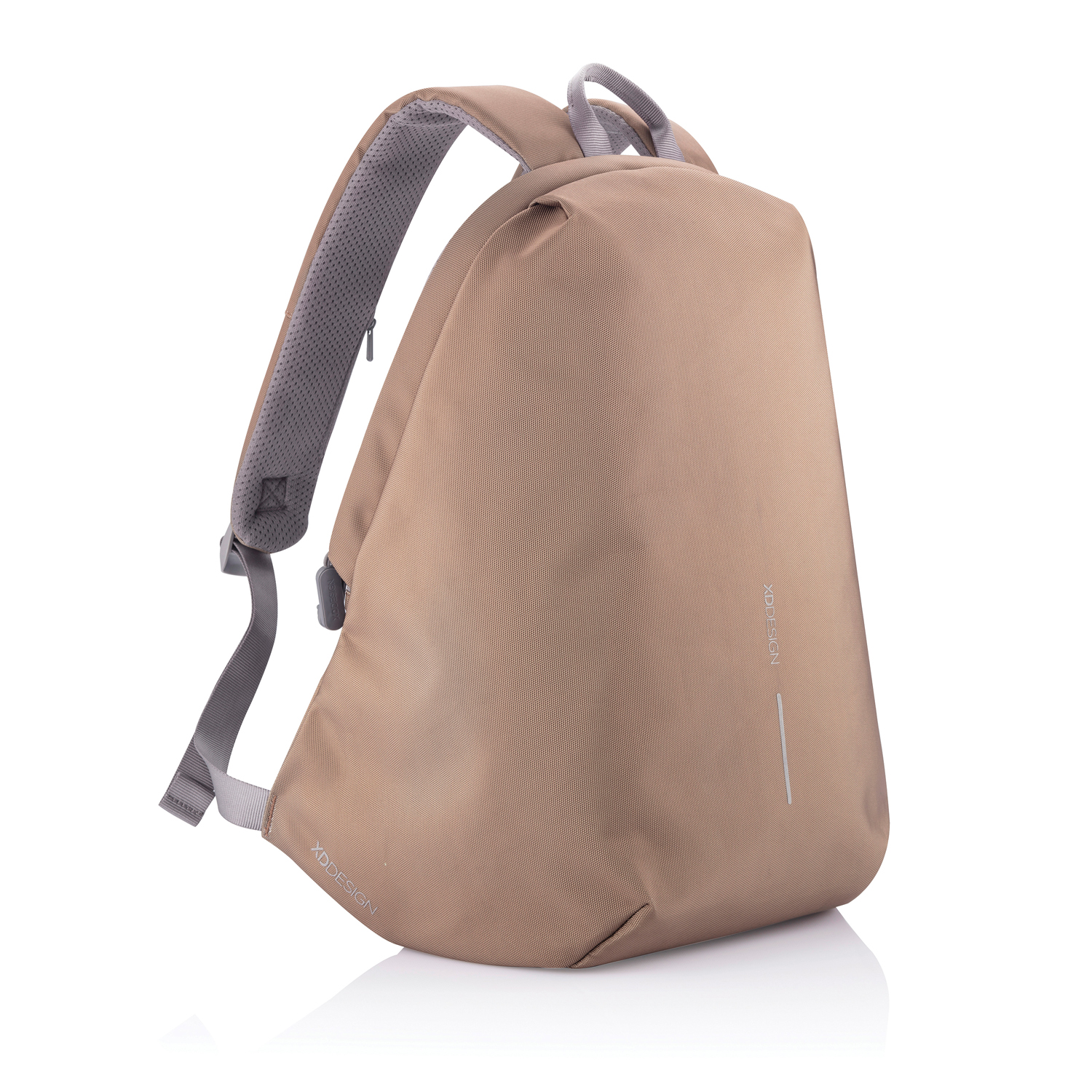

Рюкзак антивор городской XD Design Bobby Soft коричневый, 16 л (P705.796)