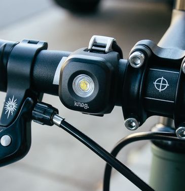 

Мигалка передняя Knog Blinder Mini Dot Front 20 Lumens (11947), Черный