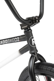 Велосипед BMX Radio Valac 2021 - 20", рама - 20,75" (005160121-20.75TT-black/white-fade) - Фото №8