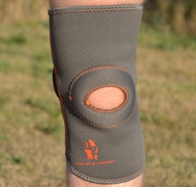 Наколінник MadMax MFA-297 Knee Support with Patella Stabilizer Dark Grey/Orange (MFA-297) - Фото №4