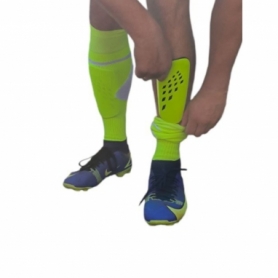 Щитки футбольні SoccerMax Rhombus лимонні (F654-M light green)